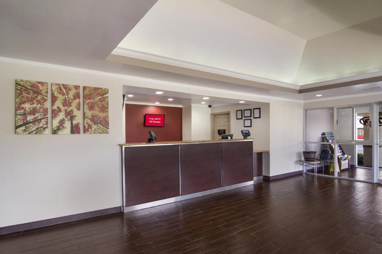 Red Roof Inn & Suites Brunswick I-95 Extérieur photo