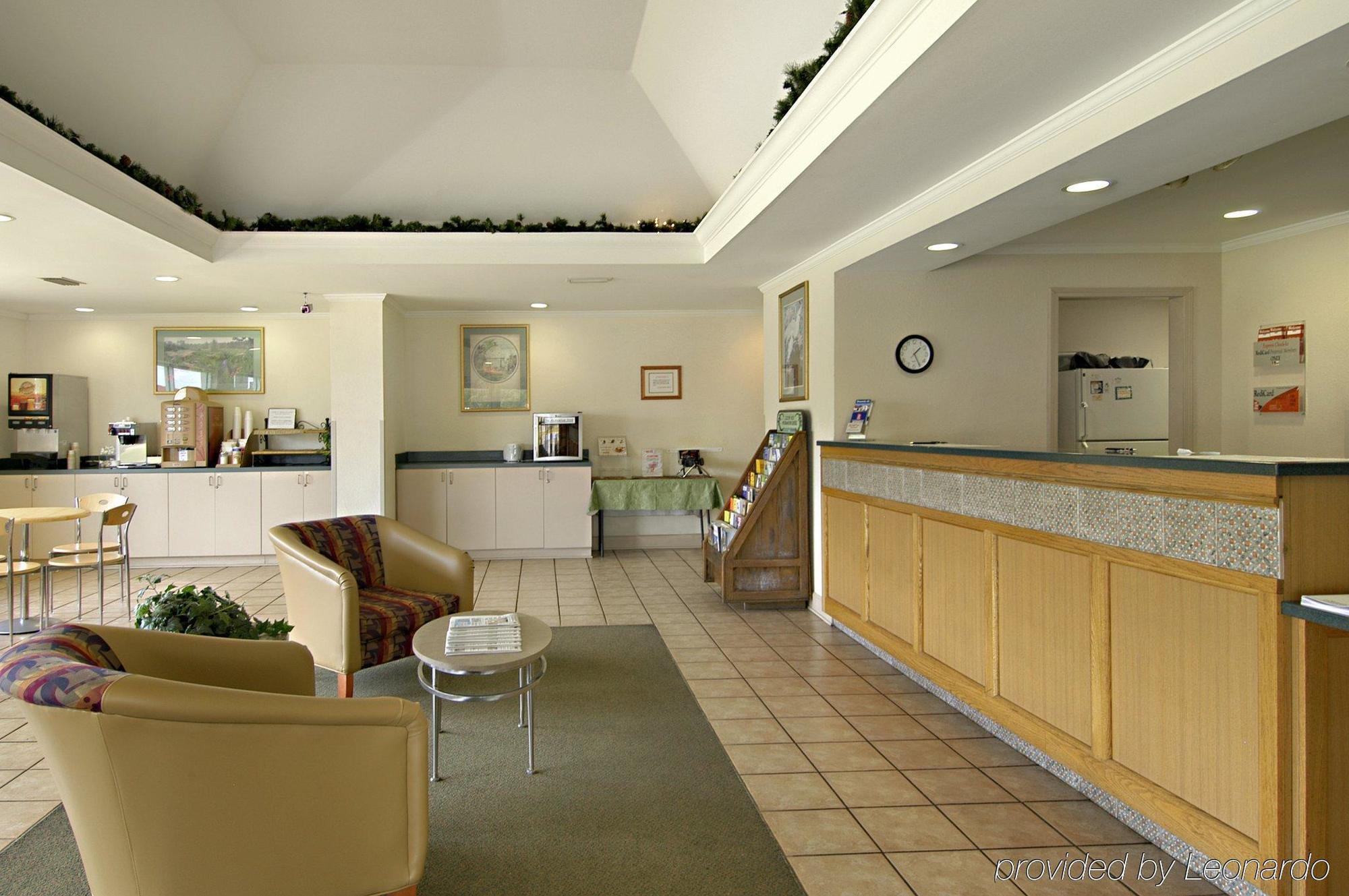 Red Roof Inn & Suites Brunswick I-95 Extérieur photo