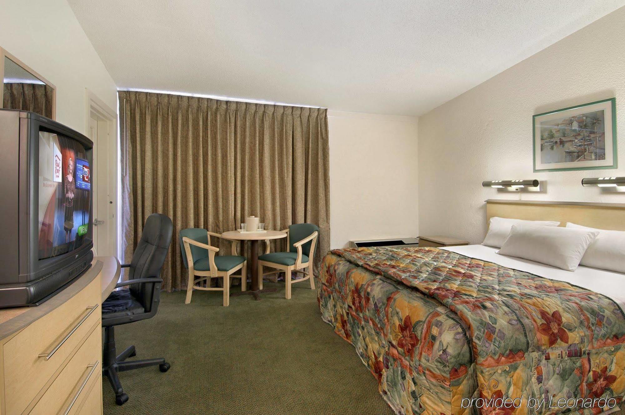 Red Roof Inn & Suites Brunswick I-95 Extérieur photo